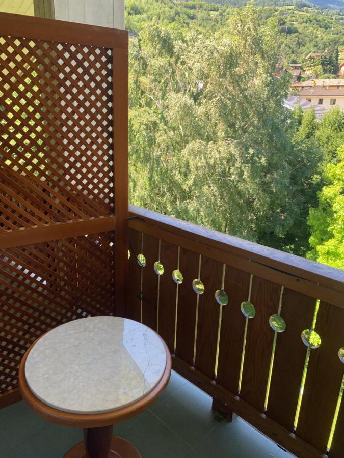 Hotel Miage Charvensod Bagian luar foto