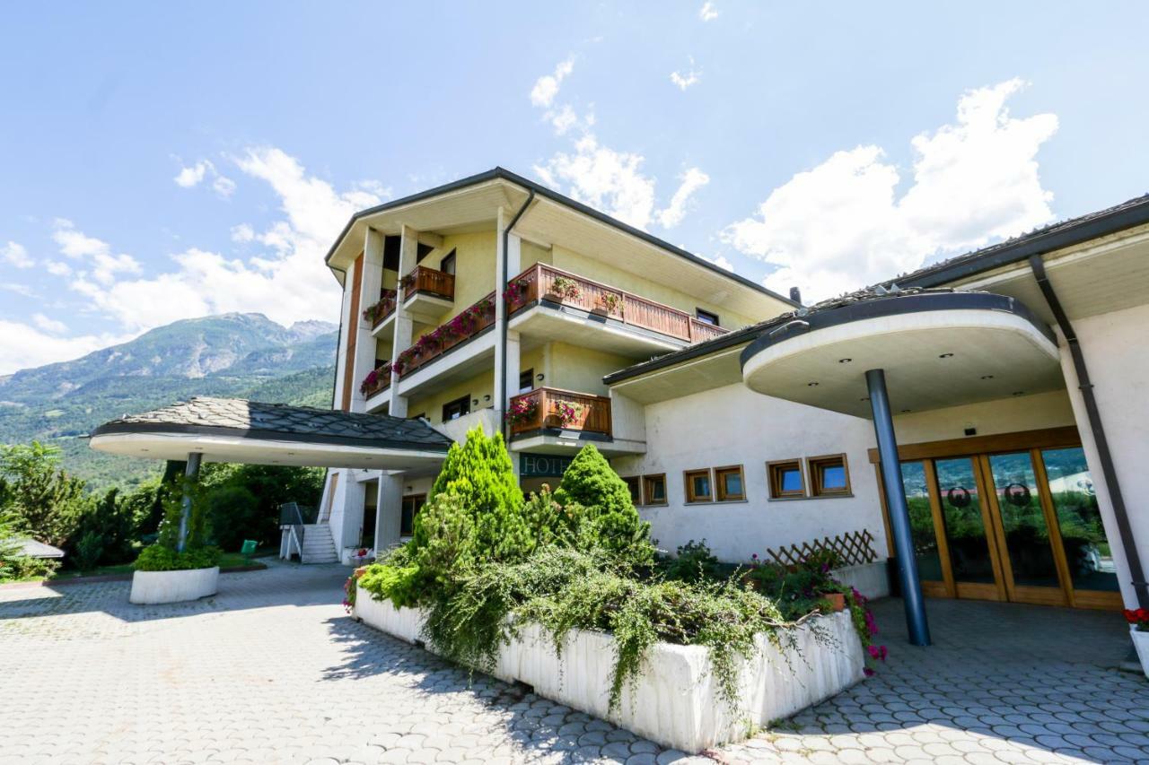 Hotel Miage Charvensod Bagian luar foto